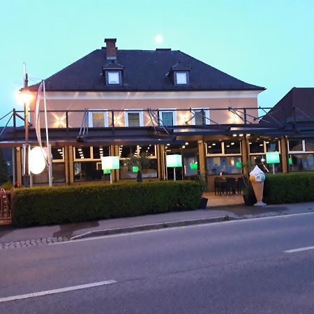 Santa Lucia Apartments Bodensdorf Eksteriør billede